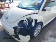 ✅ 2008 Volkswagen Beetle SE • VIN: 3VWRG31Y98M406115 • Лот: 41264415. Опубликован ранее на IAAI с пробегом 125 162 миль. Бесплатный доступ к архиву аукционных продаж из США и подробный отчёт об истории автомобиля на DreamBid. Изображение 6.