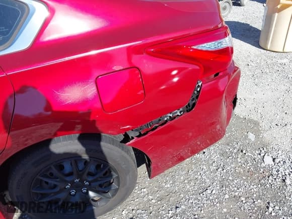 ✅ 2016 Nissan Altima S • VIN: 1N4AL3AP5GC266573 • Lot: 43489903. Wystawiony na IAAI z przebiegiem 105 223 mil. Bezpłatny archiwum sprzedaży aukcyjnych z USA i szczegółowy raport historii pojazdu na DreamBid. Zdjęcie 6.