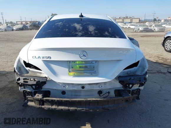 2019 Mercedes-Benz CLA 250 with VIN WDDSJ4EB9KN729245, listed as a IAAI auction lot 42765811 with 86,117 mi miles and . Bid and sale history available at DreamBid. Image 17.