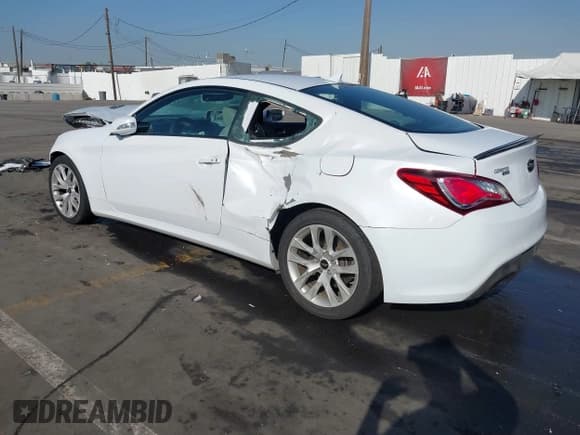 ✅ 2015 Hyundai Genesis Coupe 3.8L Base • VIN: KMHHT6KJXFU125409 • Lot: 41236780. Wystawiony na IAAI z przebiegiem Nie podano. Bezpłatny archiwum sprzedaży aukcyjnych z USA i szczegółowy raport historii pojazdu na DreamBid. Zdjęcie 3.