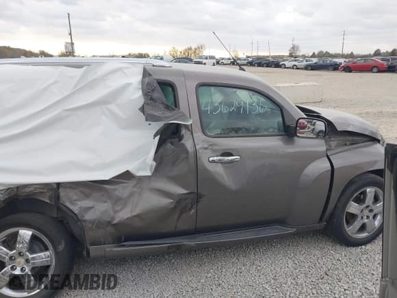 ✅ 2011 Chevrolet HHR 2LT • VIN: 3GNBACFU5BS581922 • Lot: 43629136. Listed on IAAI with 233,600 mi. Free auction sales archive from the USA and detailed vehicle history report at DreamBid. Image 13.