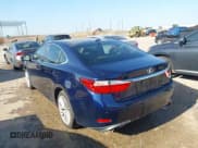 ✅ 2015 Lexus ES 330 • VIN: JTHBK1GGXF2160183 • Lot: 42327681. Wystawiony na IAAI z przebiegiem 178 319 mil. Bezpłatny archiwum sprzedaży aukcyjnych z USA i szczegółowy raport historii pojazdu na DreamBid. Zdjęcie 3.