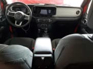 ✅ 2025 Jeep Wrangler Sahara • VIN: 1C4PJXEN4SW556319 • Lot: 86338745. Listed on Copart with 17,780 mi. Free auction sales archive from the USA and detailed vehicle history report at DreamBid. Image 8.