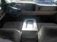 2002 Chevrolet Suburban LT с VIN 1GNFK16Z72J174278, выставлен на аукционе Copart как лот 80516684 с пробегом 220 100 миль миль и Чистый • Clean title. История ставок и продаж доступна на DreamBid. Изображение 8.