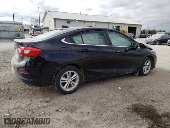 ✅ 2017 Chevrolet Cruze LT • VIN: 1G1BE5SM8H7139800 • Лот: 69847442. Размещён на Copart с пробегом 103 376 миль миль. Получите бесплатный доступ к архиву аукционных продаж из США и посмотрите подробный отчёт об истории автомобиля на DreamBid. Изображение 3.