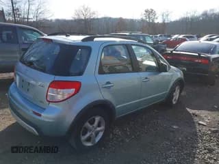 ✅ 2009 Suzuki SX4 AWD • VIN: JS2YB413796203111 • Lot: 43759931. Wystawiony na IAAI z przebiegiem 80 119 mil. Bezpłatny archiwum sprzedaży aukcyjnych z USA i szczegółowy raport historii pojazdu na DreamBid. Zdjęcie 4.
