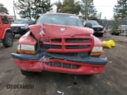 ✅ 1998 Dodge Dakota SLT • VIN: 1B7GG22Y5WS699664 • Lot: 84112654. Wystawiony na Copart z przebiegiem 268 517 mil. Bezpłatny archiwum sprzedaży aukcyjnych z USA i szczegółowy raport historii pojazdu na DreamBid. Zdjęcie 5.