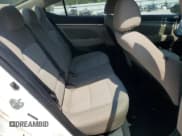 ✅ 2019 Hyundai Elantra SEL • VIN: 5NPD84LF1KH417604 • Lot: 81415305. Wystawiony na Copart z przebiegiem 154 249 mil. Bezpłatny archiwum sprzedaży aukcyjnych z USA i szczegółowy raport historii pojazdu na DreamBid. Zdjęcie 10.