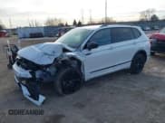 ✅ 2023 Volkswagen Tiguan SE R-Line Black • VIN: 3VV8B7AX9PM086225 • Лот: 41276879. Опубликован ранее на IAAI с пробегом Не указан. Бесплатный доступ к архиву аукционных продаж из США и подробный отчёт об истории автомобиля на DreamBid. Изображение 2.