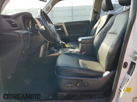✅ 2016 Toyota 4Runner SR5 Premium • VIN: JTEBU5JR9G5289542 • Lot: 89688965. Listed on Copart with 97,860 mi. Free auction sales archive from the USA and detailed vehicle history report at DreamBid. Image 7.