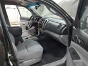 ✅ 2012 Toyota Tacoma • VIN: 3TMMU4FN1CM041111 • Lot: 43211995. Listed on IAAI with 196,372 mi. Free auction sales archive from the USA and detailed vehicle history report at DreamBid. Image 5.