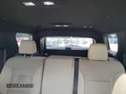 ✅ 2022 Chevrolet Traverse LS • VIN: 1GNERFKW9NJ195301 • Lot: 66993514. Wystawiony na Copart z przebiegiem 20 409 mil. Bezpłatny archiwum sprzedaży aukcyjnych z USA i szczegółowy raport historii pojazdu na DreamBid. Zdjęcie 10.