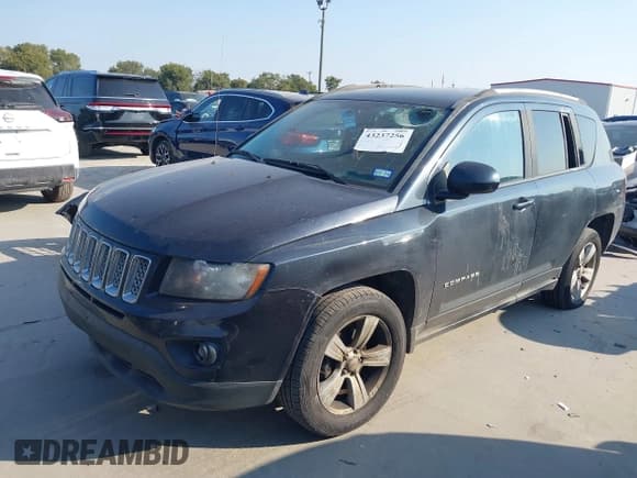 ✅ 2015 Jeep Compass High Altitude • VIN: 1C4NJDEBXFD217092 • Lot: 43237256. Listed on IAAI with 161,684 mi. Free auction sales archive from the USA and detailed vehicle history report at DreamBid. Image 2.