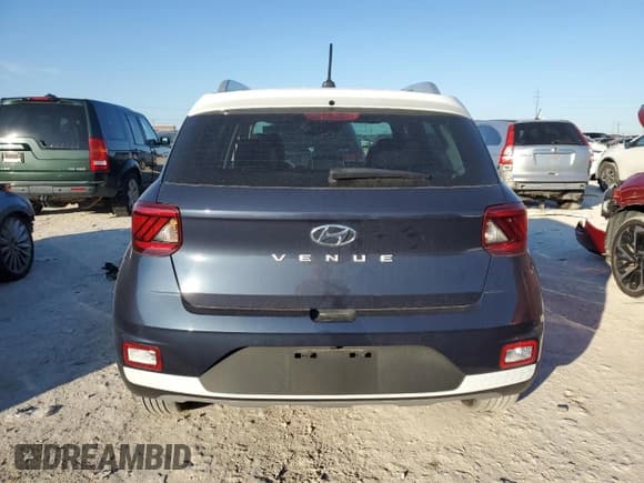 ✅ 2024 Hyundai Venue Limited • VIN: KMHRC8A36RU293524 • Lot: 83228074. Listed on Copart with 5,195 mi. Free auction sales archive from the USA and detailed vehicle history report at DreamBid. Image 6.