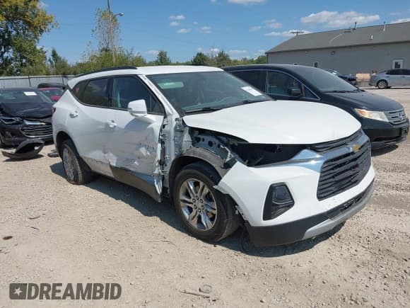 ✅ 2020 Chevrolet Blazer LT • VIN: 3GNKBJR47LS615194 • Лот: 43146244. Опубликован ранее на IAAI с пробегом 121 937 миль. Бесплатный доступ к архиву аукционных продаж из США и подробный отчёт об истории автомобиля на DreamBid. Изображение 1.