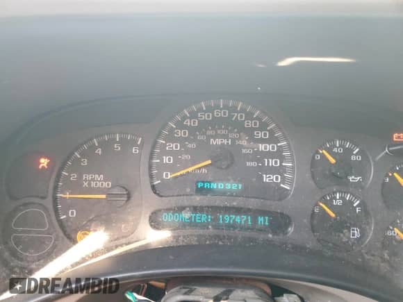 ✅ 2003 Chevrolet Silverado 1500 LS • VIN: 2GCEC19T131197995 • Lot: 69527004. Wystawiony na Copart z przebiegiem 197 471 mil mil. Skorzystaj z bezpłatnego archiwum sprzedaży aukcyjnych z USA i zobacz szczegółowy raport historii pojazdu na DreamBid. Zdjęcie 9.