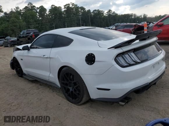 ✅ 2020 Ford Mustang GT • VIN: 1FA6P8CF2L5131111 • Lot: 80677175. Listed on Copart with 62,454 mi. Free auction sales archive from the USA and detailed vehicle history report at DreamBid. Image 2.