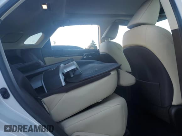 ✅ 2020 Lexus RX 450h • VIN: 2T2JGMDAXLC052915 • Лот: 91234185. Опубликован ранее на Copart с пробегом 4 966 миль. Бесплатный доступ к архиву аукционных продаж из США и подробный отчёт об истории автомобиля на DreamBid. Изображение 10.