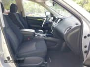 ✅ 2019 Nissan Pathfinder SV • VIN: 5N1DR2MM0KC599382 • Lot: 42532330. Listed on IAAI with 84,410 mi. Free auction sales archive from the USA and detailed vehicle history report at DreamBid. Image 5.