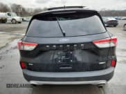 ✅ 2020 Ford Escape SE • VIN: 1FMCU9G68LUB47854 • Lot: 93571385. Wystawiony na Copart z przebiegiem 64 962 mil. Bezpłatny archiwum sprzedaży aukcyjnych z USA i szczegółowy raport historii pojazdu na DreamBid. Zdjęcie 6.