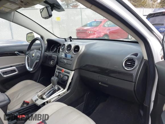 ✅ 2013 Chevrolet Captiva Sport LTZ • VIN: 3GNFL4EKXDS527343 • Lot: 41630956. Wystawiony na IAAI z przebiegiem 140 834 mil. Bezpłatny archiwum sprzedaży aukcyjnych z USA i szczegółowy raport historii pojazdu na DreamBid. Zdjęcie 5.