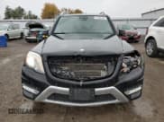 ✅ 2015 Mercedes-Benz GLK 250 • VIN: WDCGG0EBXFG400291 • Lot: 91092395. Listed on Copart with 257,218 mi. Free auction sales archive from the USA and detailed vehicle history report at DreamBid. Image 5.
