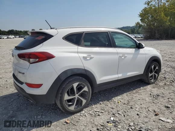 2016 Hyundai Tucson Limited with VIN KM8J33A26GU116797, listed as a Copart auction lot 80830155 with 144,896 mi miles and Clean title. Bid and sale history available at DreamBid. Image 3.