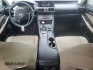 ✅ 2020 Lexus IS 300 • VIN: JTHDA1D27L5107455 • Lot: 46362135. Wystawiony na Copart z przebiegiem 35 979 mil. Bezpłatny archiwum sprzedaży aukcyjnych z USA i szczegółowy raport historii pojazdu na DreamBid. Zdjęcie 8.