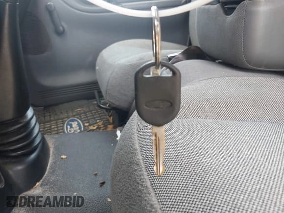 ✅ 2002 Ford Ranger XL • VIN: 1FTYR10D62PA49263 • Лот: 43325053. Опубликован ранее на IAAI с пробегом 146 924 миль. Бесплатный доступ к архиву аукционных продаж из США и подробный отчёт об истории автомобиля на DreamBid. Изображение 11.