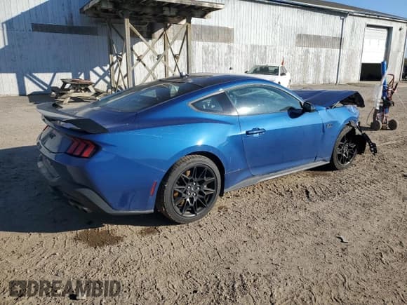 ✅ 2024 Ford Mustang GT Premium • VIN: 1FA6P8CF2R5415346 • Lot: 90146145. Listed on Copart with 17,957 mi. Free auction sales archive from the USA and detailed vehicle history report at DreamBid. Image 3.