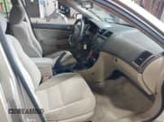 ✅ 2003 Honda Accord VP • VIN: 1HGCM55143A047368 • Lot: 42607597. Wystawiony na IAAI z przebiegiem 266 502 mil. Bezpłatny archiwum sprzedaży aukcyjnych z USA i szczegółowy raport historii pojazdu na DreamBid. Zdjęcie 5.