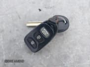 ✅ 2013 Hyundai Veloster w/Black Int • VIN: KMHTC6AD5DU179011 • Lot: 41078894. Wystawiony na IAAI z przebiegiem 115 953 mil. Bezpłatny archiwum sprzedaży aukcyjnych z USA i szczegółowy raport historii pojazdu na DreamBid. Zdjęcie 11.