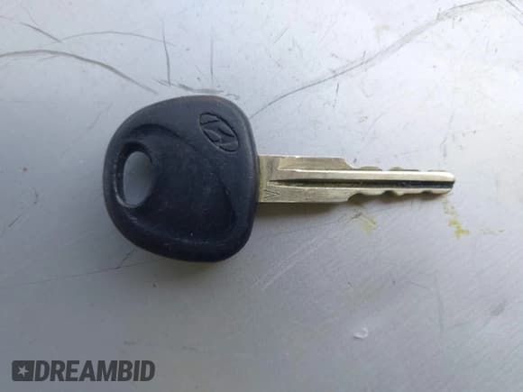 ✅ 2009 Hyundai Accent Auto GLS • VIN: KMHCN46C29U348133 • Лот: 42422294. Опубликован ранее на IAAI с пробегом 113 434 миль. Бесплатный доступ к архиву аукционных продаж из США и подробный отчёт об истории автомобиля на DreamBid. Изображение 11.