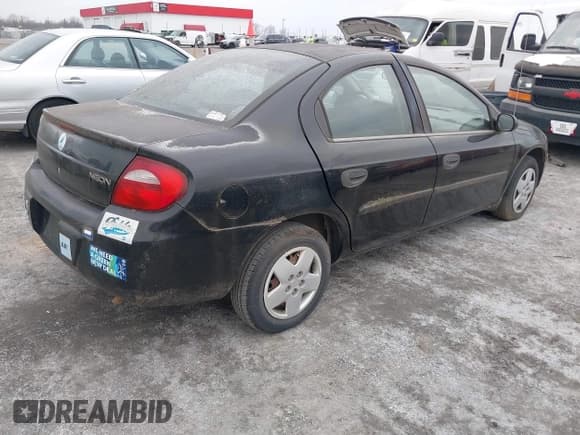 ✅ 2005 Dodge Neon SE • VIN: 1B3ES26C85D188331 • Lot: 41462163. Listed on IAAI with 185,731 mi. Free auction sales archive from the USA and detailed vehicle history report at DreamBid. Image 4.