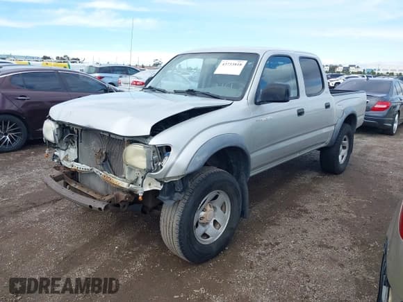 ✅ 2002 Toyota Tacoma PreRunner • VIN: 5TEGM92N22Z065158 • Lot: 43733818. Listed on IAAI with 275,626 mi. Free auction sales archive from the USA and detailed vehicle history report at DreamBid. Image 2.