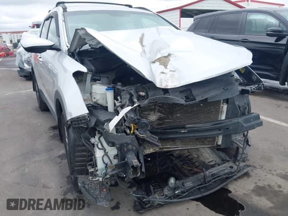 ✅ 2014 Hyundai Santa Fe • VIN: 5XYZU3LB5EG215403 • Лот: 43446723. Опубликован ранее на IAAI с пробегом 150 672 миль. Бесплатный доступ к архиву аукционных продаж из США и подробный отчёт об истории автомобиля на DreamBid. Изображение 6.