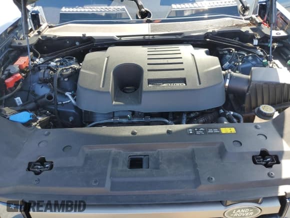 ✅ 2024 Land Rover Defender X-Dynamic SE • VIN: SALE26EU4R2316722 • Lot: 84035935. Wystawiony na Copart z przebiegiem 10 463 mil. Bezpłatny archiwum sprzedaży aukcyjnych z USA i szczegółowy raport historii pojazdu na DreamBid. Zdjęcie 12.