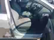 2013 Chevrolet Sonic LS z VIN 1G1JA6SG0D4246200, wystawiony jako IAAI lot #43127143 z przebiegiem 132 751 mil mil oraz . Historia ofert i sprzedaży dostępna na DreamBid. Obrazek 5.