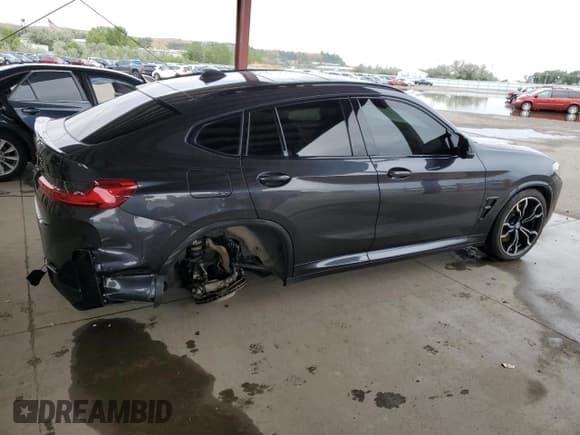 ✅ 2022 BMW X4 M • VIN: 5YM23EC01N9N39875 • Lot: 66325504. Wystawiony na Copart z przebiegiem 35 324 mil. Bezpłatny archiwum sprzedaży aukcyjnych z USA i szczegółowy raport historii pojazdu na DreamBid. Zdjęcie 3.