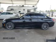✅ 2020 BMW 3 Series 330i • VIN: WBA5R1C00LFH38833 • Lot: 43701096. Wystawiony na IAAI z przebiegiem 108 620 mil. Bezpłatny archiwum sprzedaży aukcyjnych z USA i szczegółowy raport historii pojazdu na DreamBid. Zdjęcie 14.