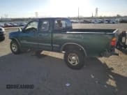 ✅ 2000 Toyota Tundra SR5 • VIN: 5TBRT3413YS078938 • Lot: 90452725. Listed on Copart with 239,964 mi. Free auction sales archive from the USA and detailed vehicle history report at DreamBid. Image 2.