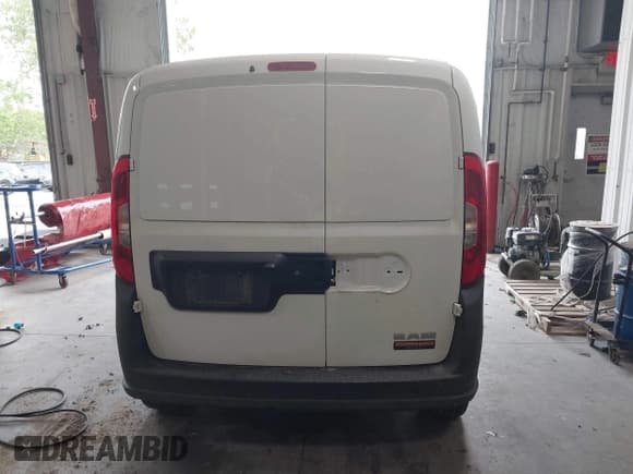 ✅ 2021 Ram ProMaster City Cargo Tradesman • VIN: ZFBHRFAB0M6S72663 • Лот: 42240265. Опубликован ранее на IAAI с пробегом 24 739 миль. Бесплатный доступ к архиву аукционных продаж из США и подробный отчёт об истории автомобиля на DreamBid. Изображение 16.