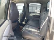 ✅ 2001 Ford F-250 XL • VIN: 1FTNW21S31EC77648 • Lot: 41523954. Wystawiony na IAAI z przebiegiem 218 035 mil. Bezpłatny archiwum sprzedaży aukcyjnych z USA i szczegółowy raport historii pojazdu na DreamBid. Zdjęcie 8.