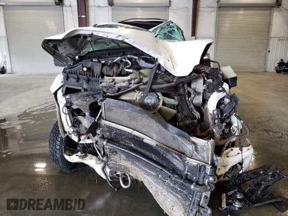 ✅ 2016 Ford F-350 Platinum • VIN: 1FT8W3BT0GEA01611 • Лот: 67782015. Опубликован ранее на Copart с пробегом Не указан. Бесплатный доступ к архиву аукционных продаж из США и подробный отчёт об истории автомобиля на DreamBid. Изображение 5.