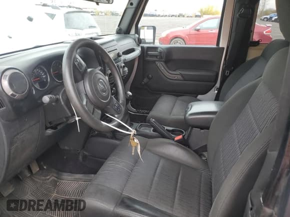 ✅ 2011 Jeep Wrangler Sport • VIN: 1J4AA2D14BL505437 • Lot: 90933535. Wystawiony na Copart z przebiegiem 211 697 mil. Bezpłatny archiwum sprzedaży aukcyjnych z USA i szczegółowy raport historii pojazdu na DreamBid. Zdjęcie 7.