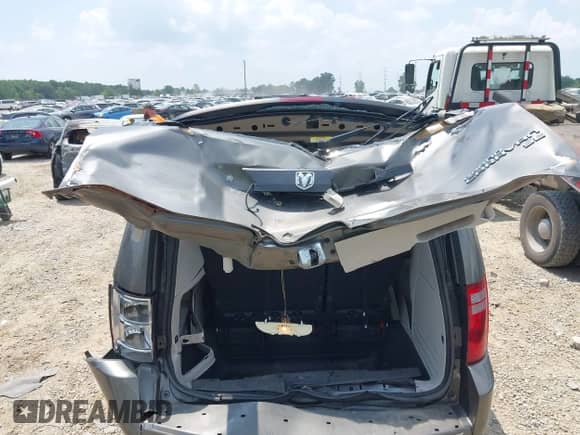 2010 Dodge Grand Caravan Hero с VIN 2D4RN3D14AR332658, выставлен на аукционе IAAI как лот 42701693 с пробегом 155 371 миль миль и . История ставок и продаж доступна на DreamBid. Изображение 17.