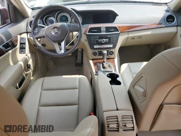 ✅ 2012 Mercedes-Benz C 300 Sport • VIN: WDDGF8BBXCR209178 • Lot: 59713565. Listed on Copart with 86,149 mi. Free auction sales archive from the USA and detailed vehicle history report at DreamBid. Image 8.