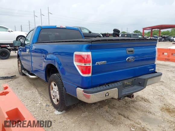 ✅ 2011 Ford F-150 XL • VIN: 1FTMF1CM3BKE07967 • Lot: 42403485. Listed on IAAI with 83,448 mi. Free auction sales archive from the USA and detailed vehicle history report at DreamBid. Image 3.