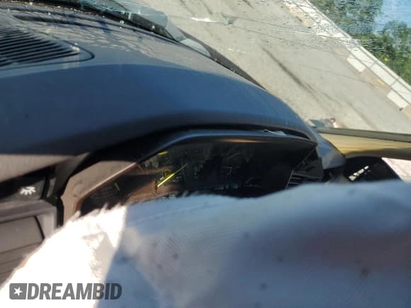 ✅ 1989 Mercedes-Benz 190 • VIN: WDBDA29D6KF626229 • Lot: 56010215. Listed on Copart with Not provided. Free auction sales archive from the USA and detailed vehicle history report at DreamBid. Image 9.