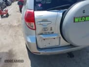 ✅ 2007 Toyota RAV4 • VIN: JTMBK33V876021956 • Lot: 42898841. Listed on IAAI with 201,619 mi. Free auction sales archive from the USA and detailed vehicle history report at DreamBid. Image 6.